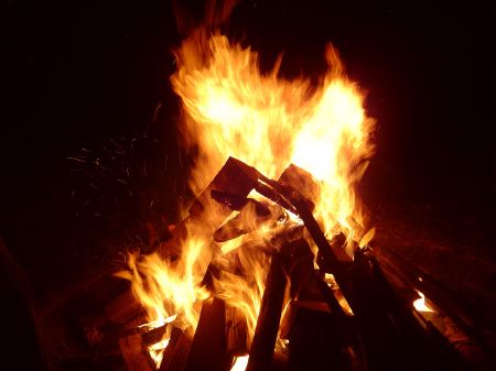 lagerfeuer_1.jpg